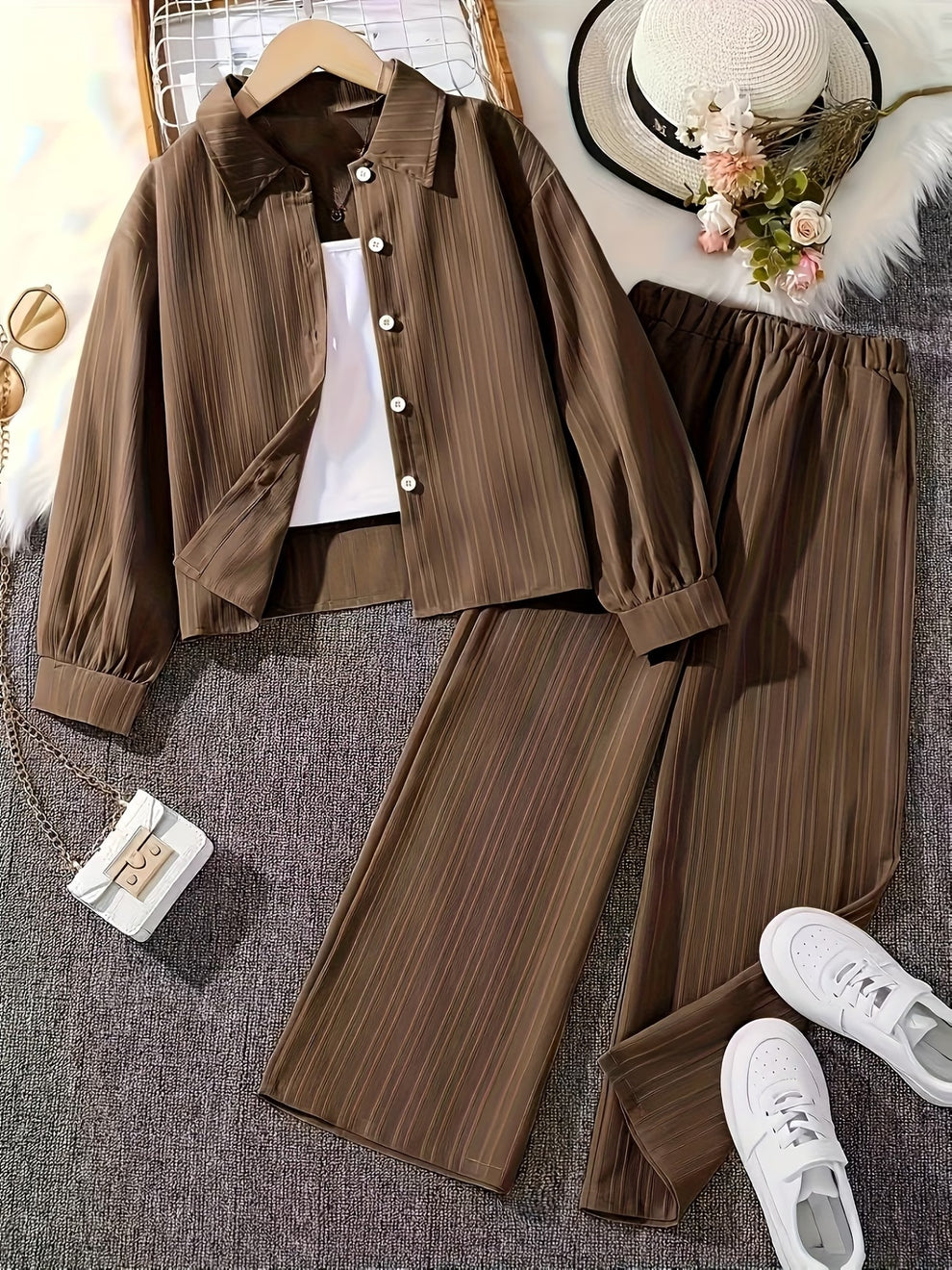 Effortless Style Meets Everyday Comfort